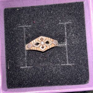 Antique solid sterling silver ring